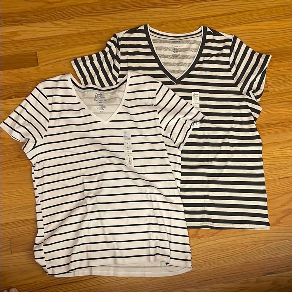 Bundle croft & barrow Navy and White Striped Short Sleeve Tees